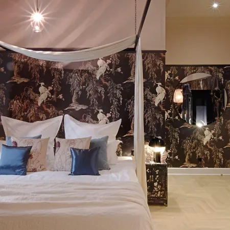 מלון דירות Cora 5*