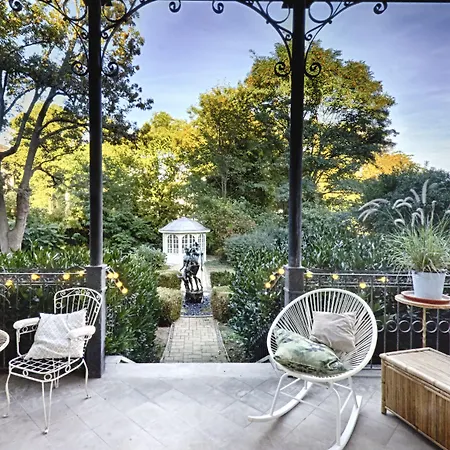 Cora 5* לייפציג