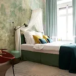 Cora Aparthotel 5*