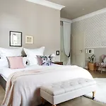 Cora Aparthotel