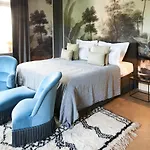 Cora Aparthotel